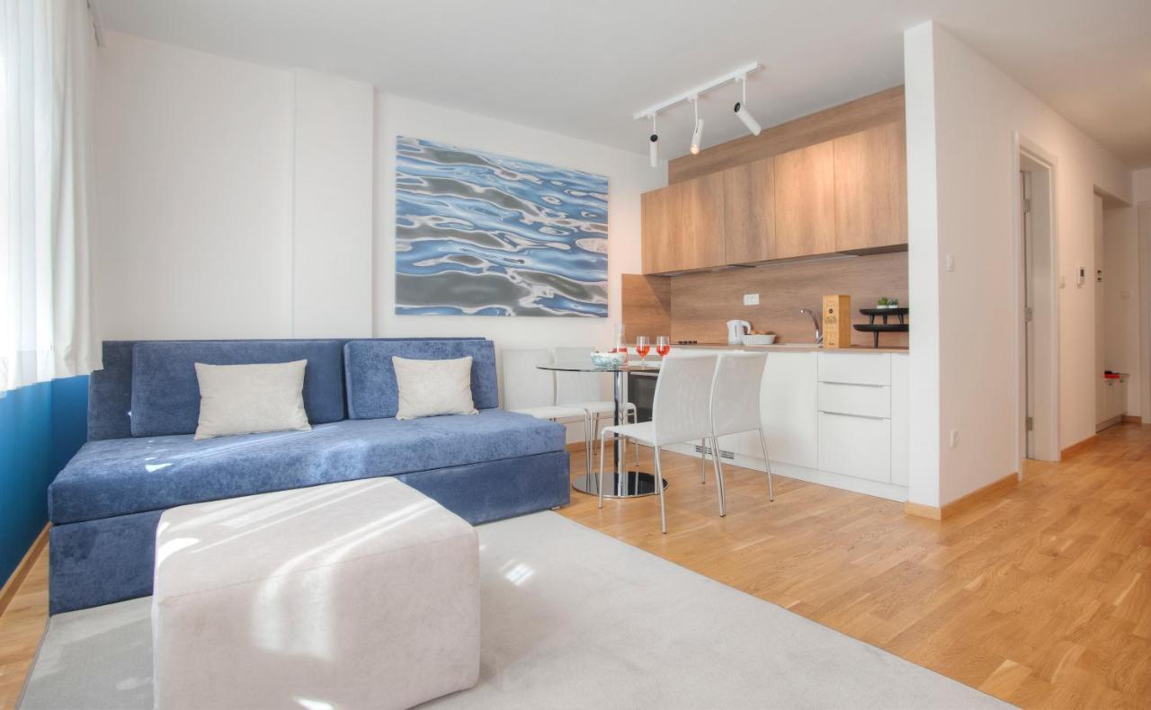 Fontana Seafront Residences ブドヴァ エクステリア 写真