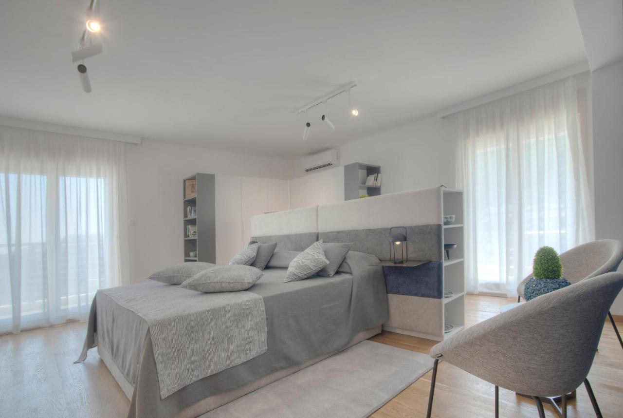 Fontana Seafront Residences ブドヴァ エクステリア 写真